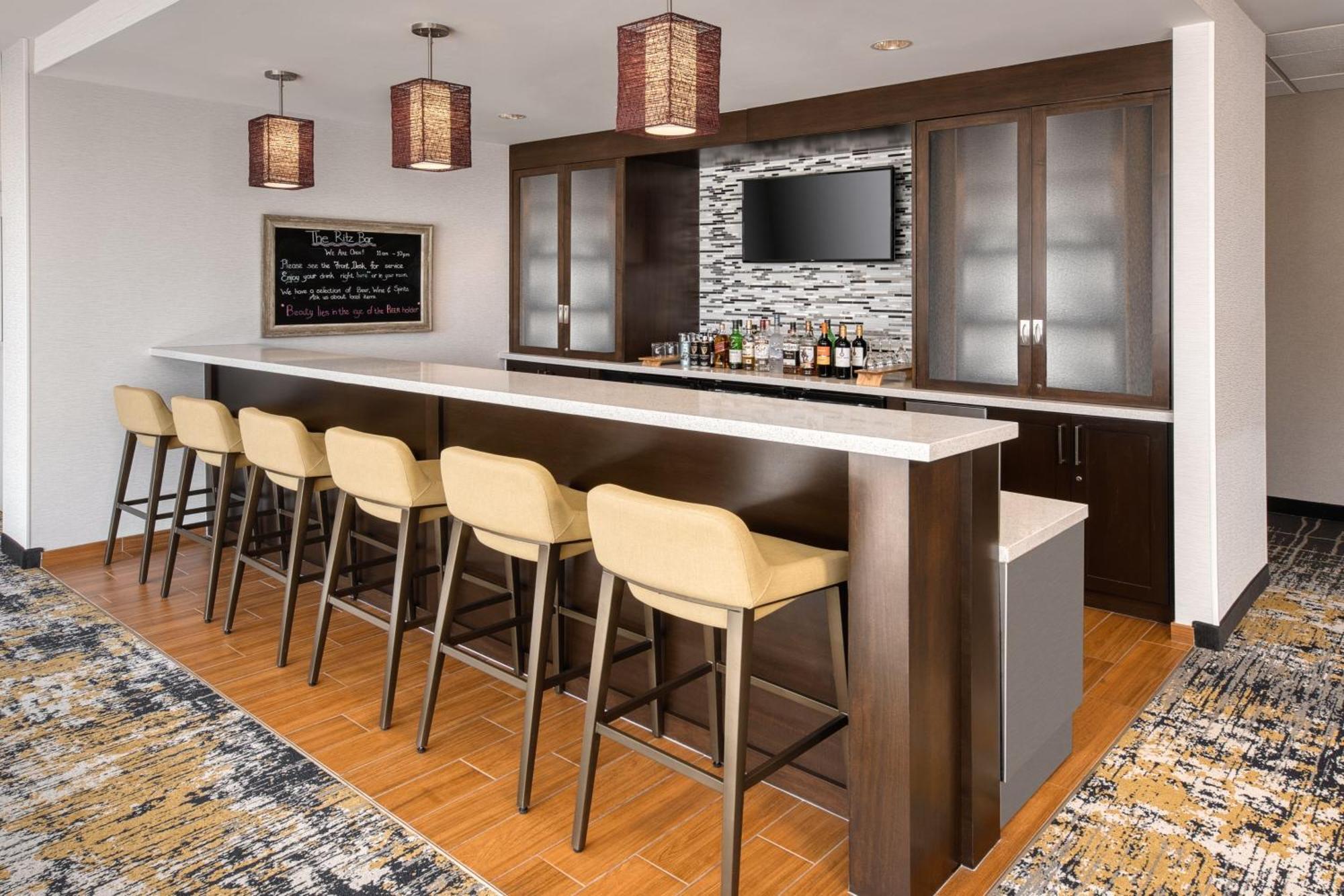 Towneplace Suites By Marriott Belleville Eksteriør bilde
