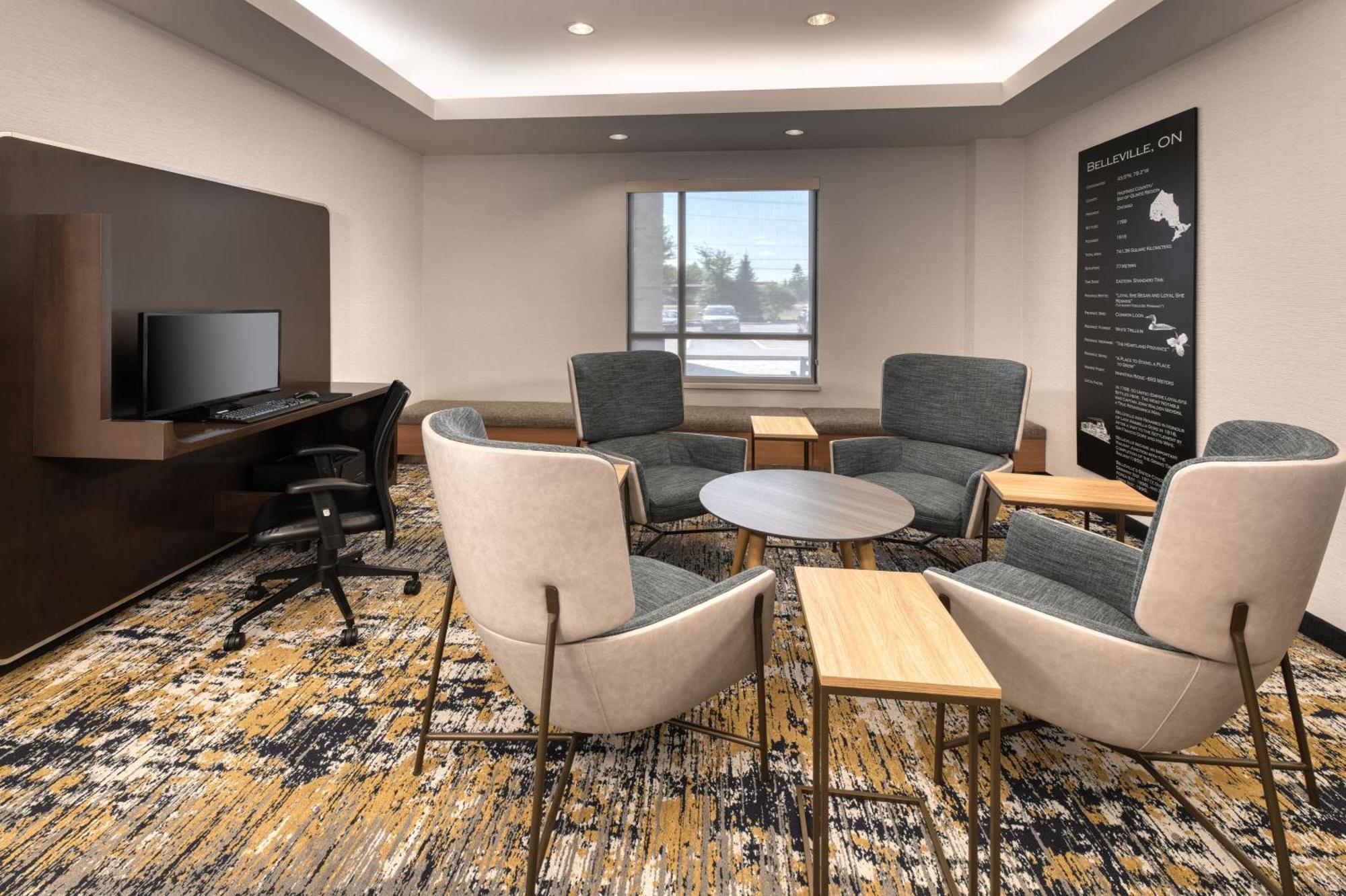 Towneplace Suites By Marriott Belleville Eksteriør bilde